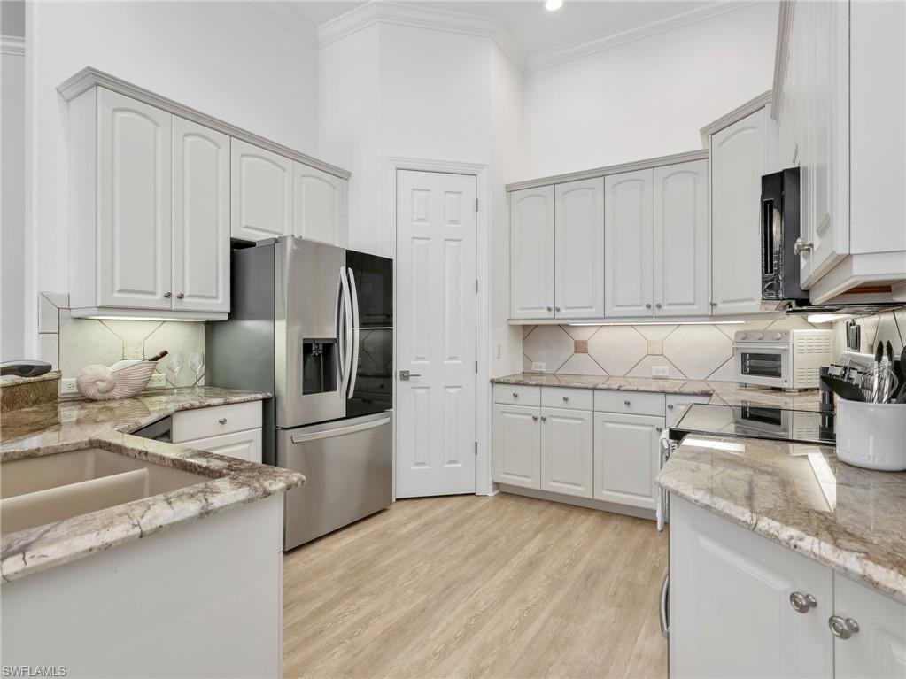 4232 Kensington High ST