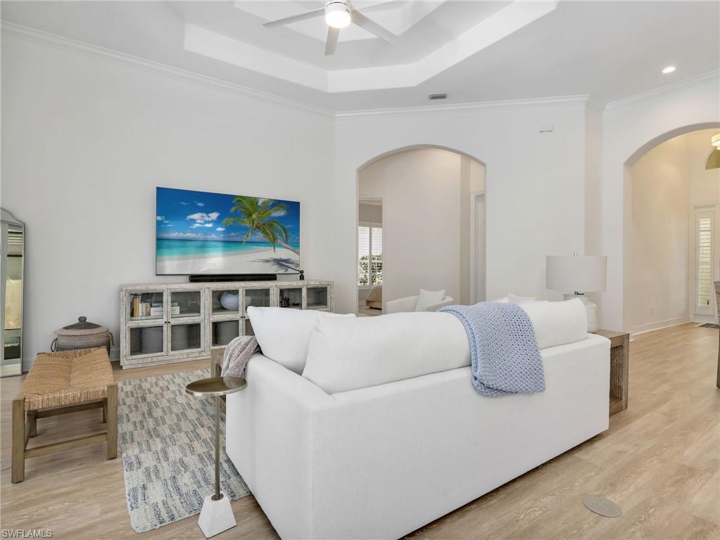 4232 Kensington High ST