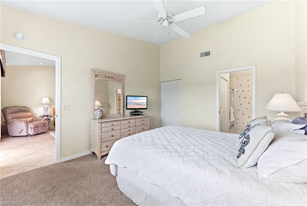 6720 Huntington Lakes CIR 203