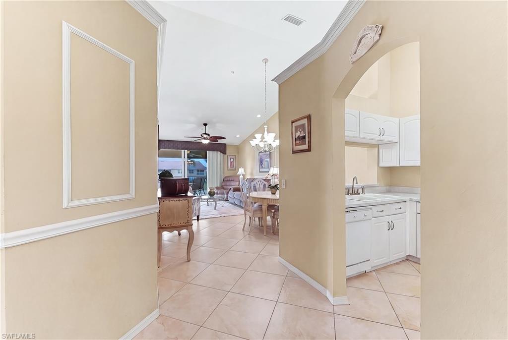 6720 Huntington Lakes CIR 203