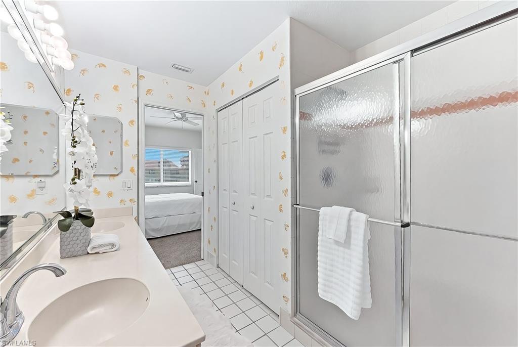 6720 Huntington Lakes CIR 203