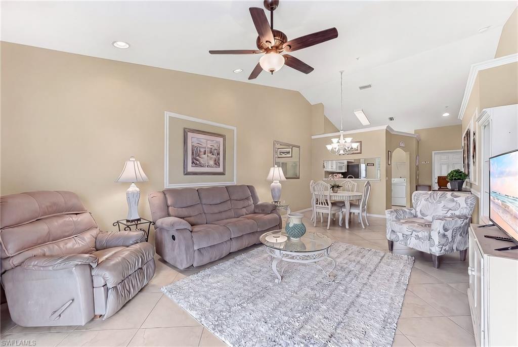 6720 Huntington Lakes CIR 203