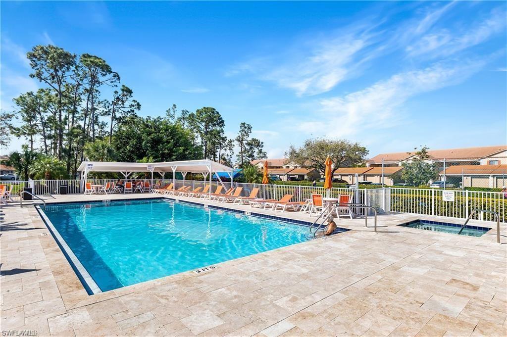 550 Saratoga CIR E205