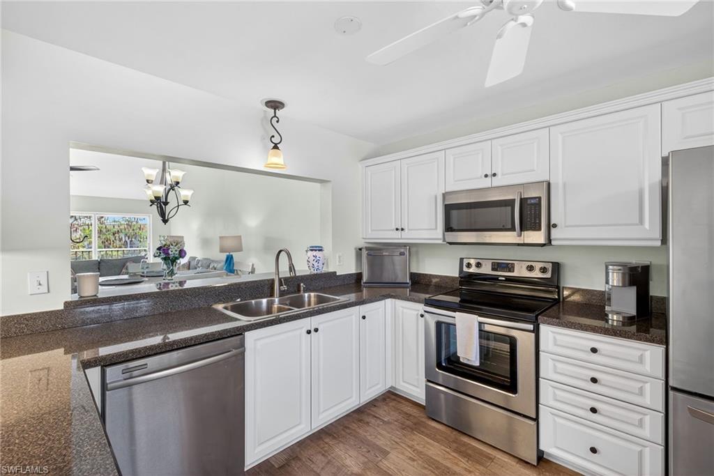 550 Saratoga CIR E205