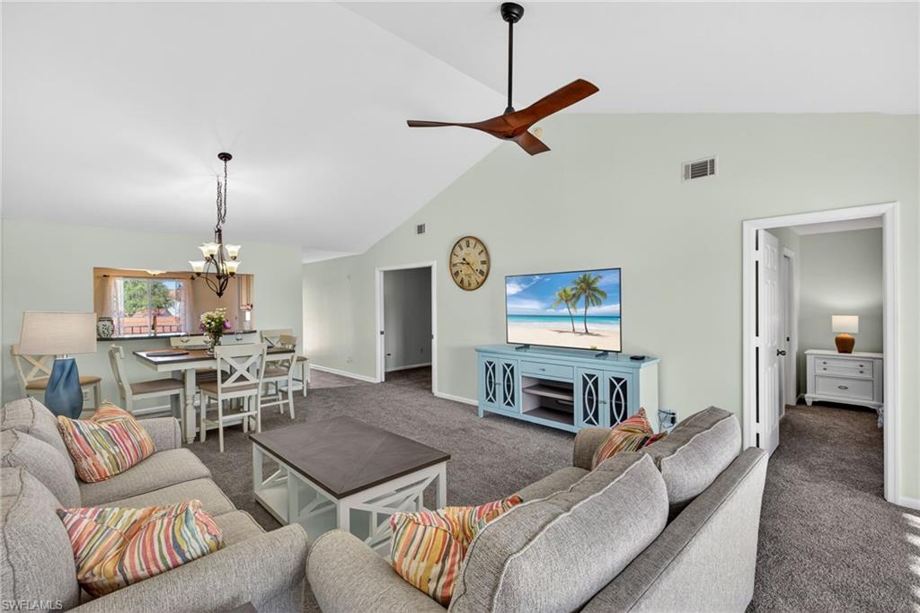 550 Saratoga CIR E205