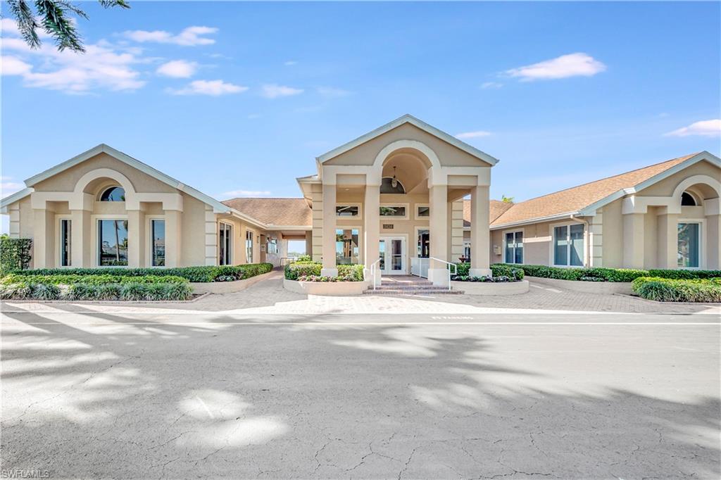 3490 Crown Pointe BLVD 102