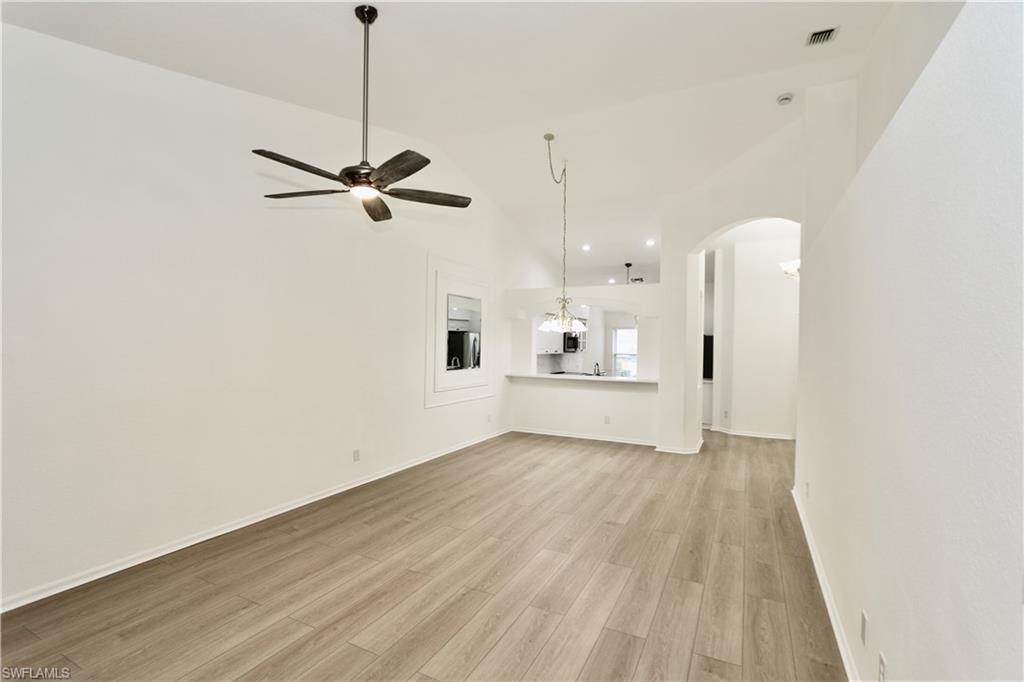 8196 Ibis Cove CIR B210