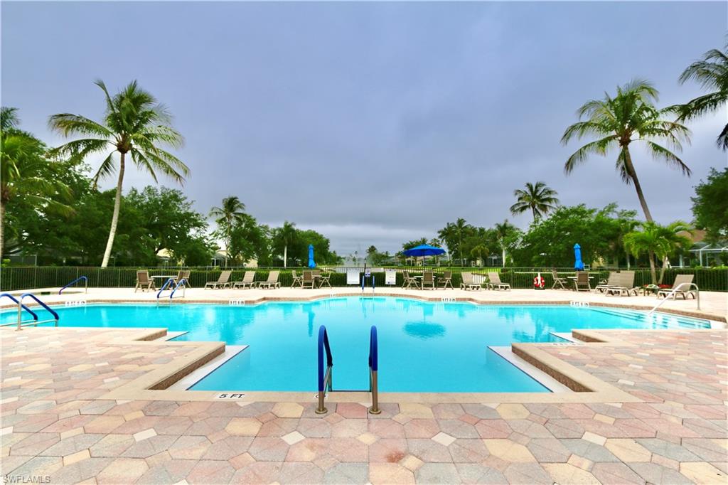 8196 Ibis Cove CIR B210