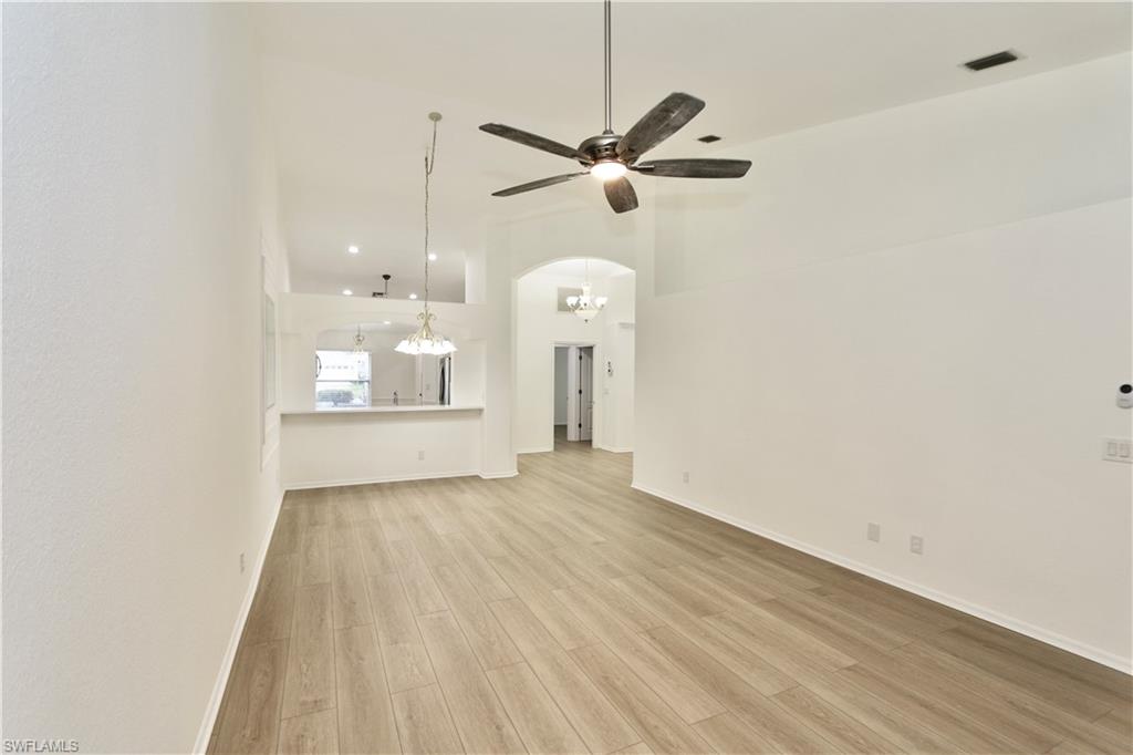 8196 Ibis Cove CIR B210