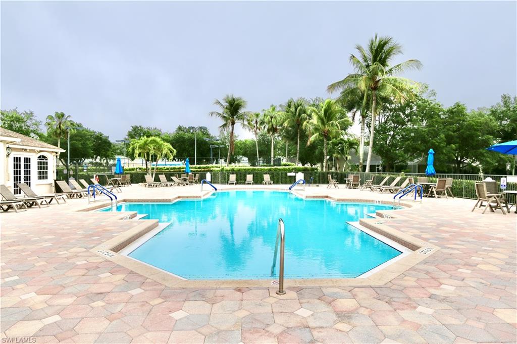 8196 Ibis Cove CIR B210