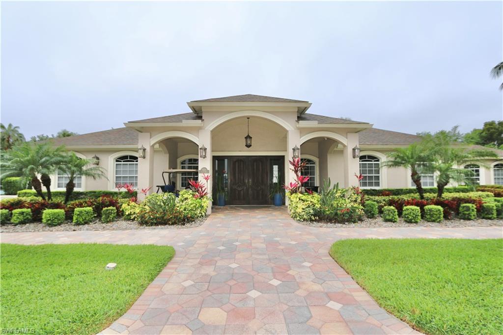 8196 Ibis Cove CIR B210