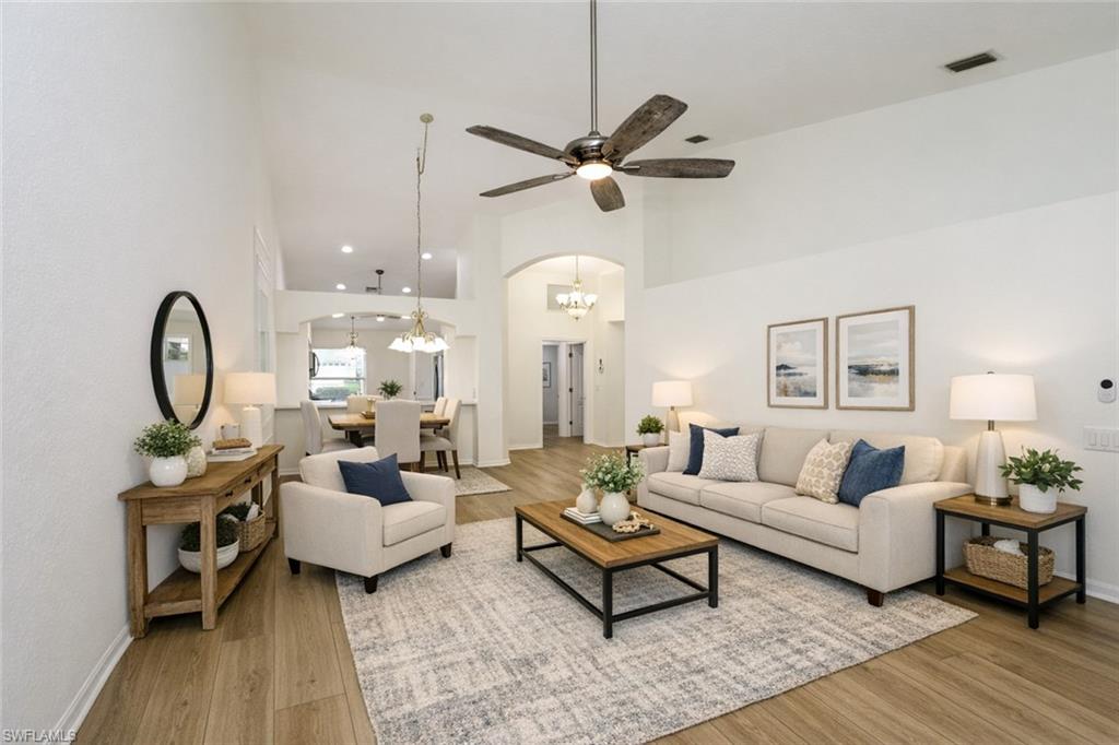8196 Ibis Cove CIR B210