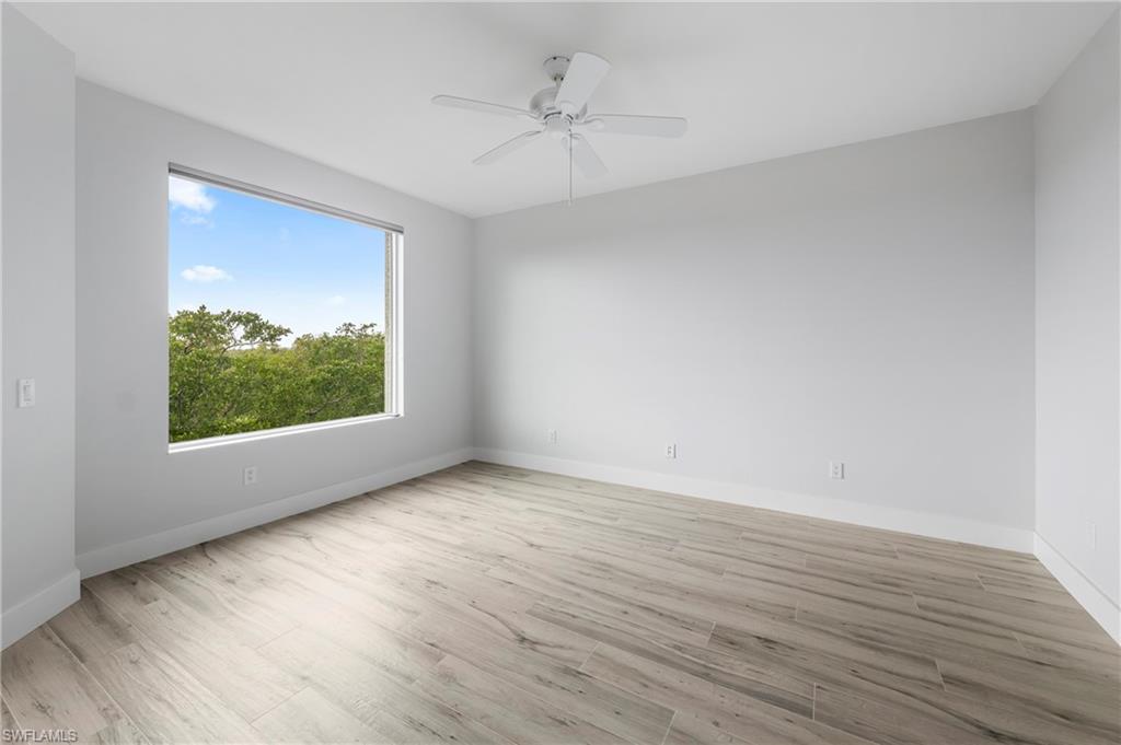 425 Cove Tower DR 403