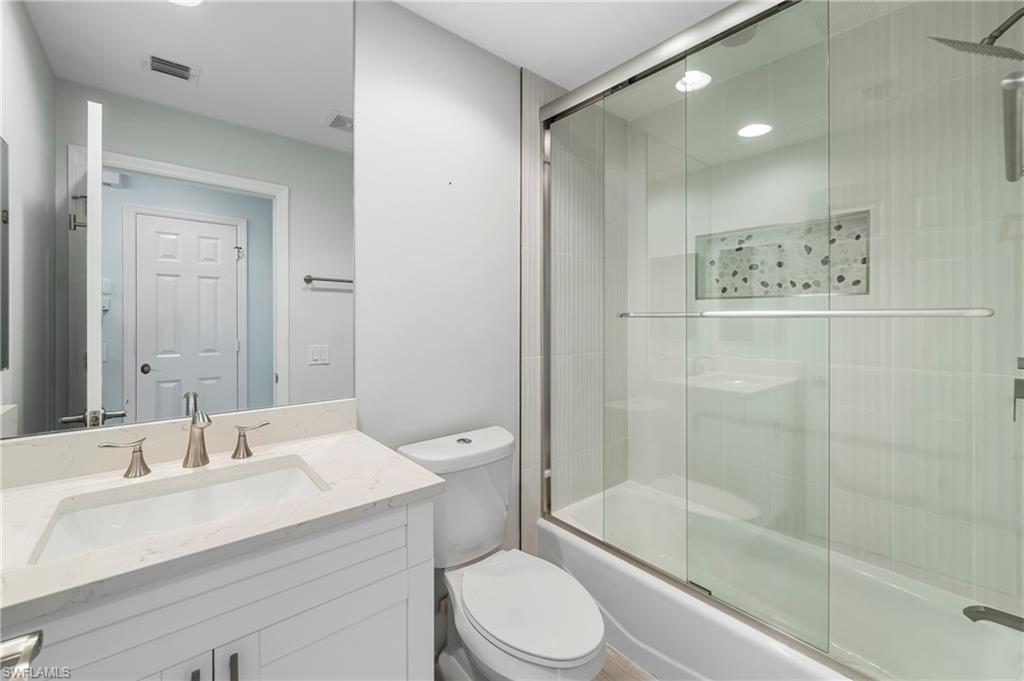 425 Cove Tower DR 403