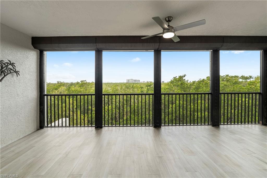 425 Cove Tower DR 403