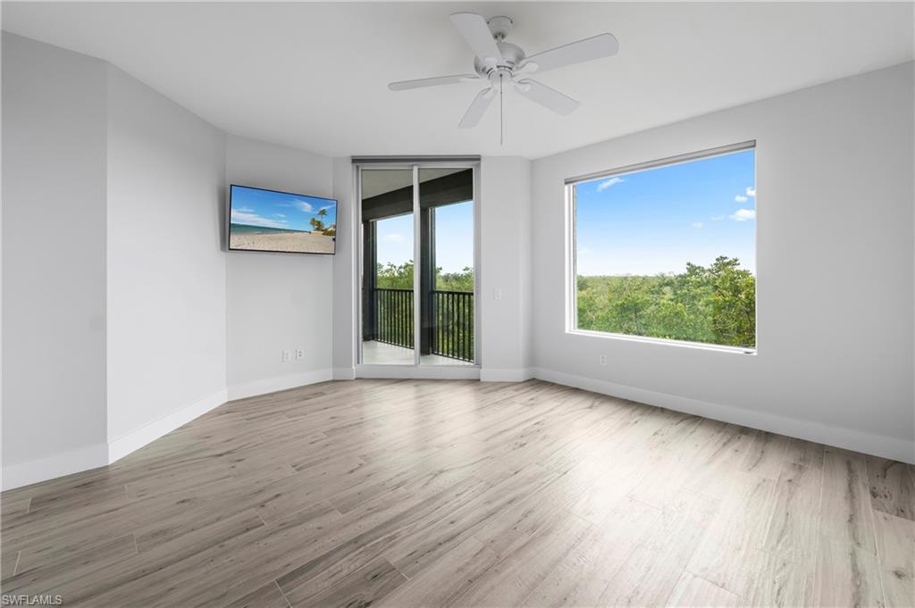 425 Cove Tower DR 403