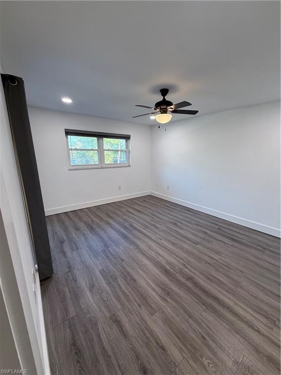 200 Valley Stream DR 8B