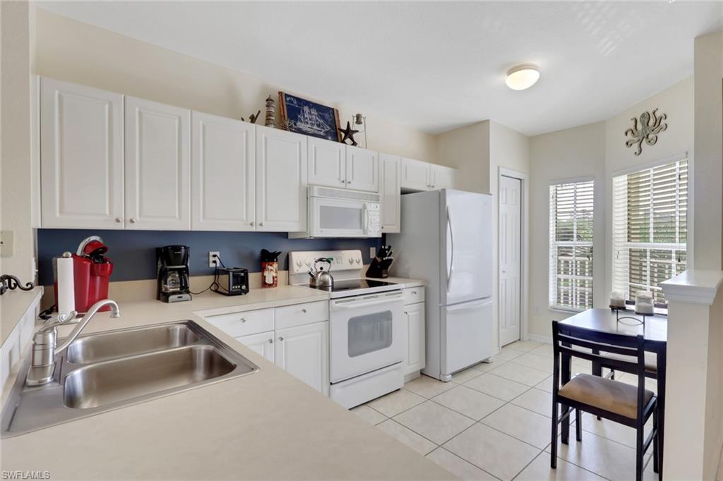 9175 Celeste DR 2