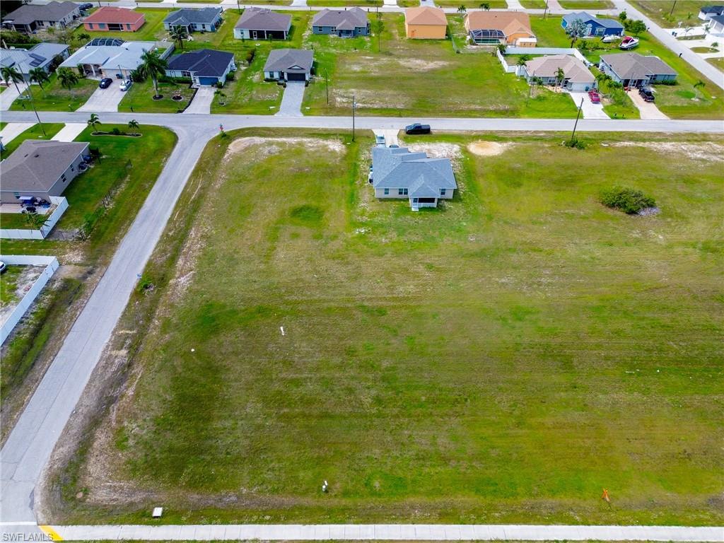 2900 Tropicana PKWY W