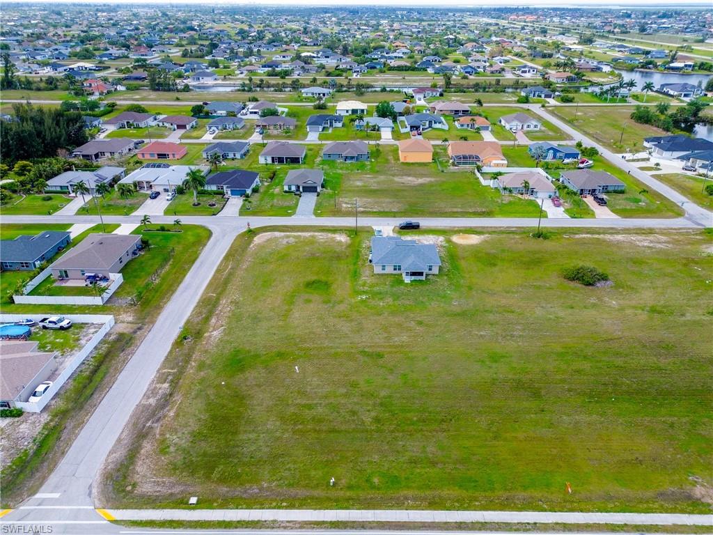 2900 Tropicana PKWY W