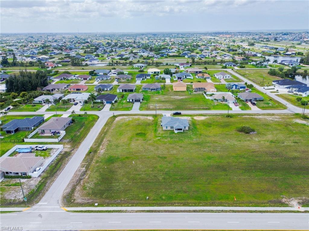 2900 Tropicana PKWY W