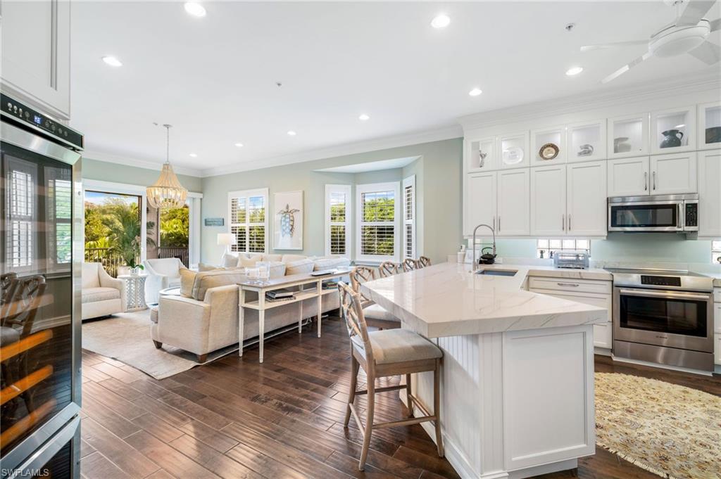 710 Bentwater CIR 204