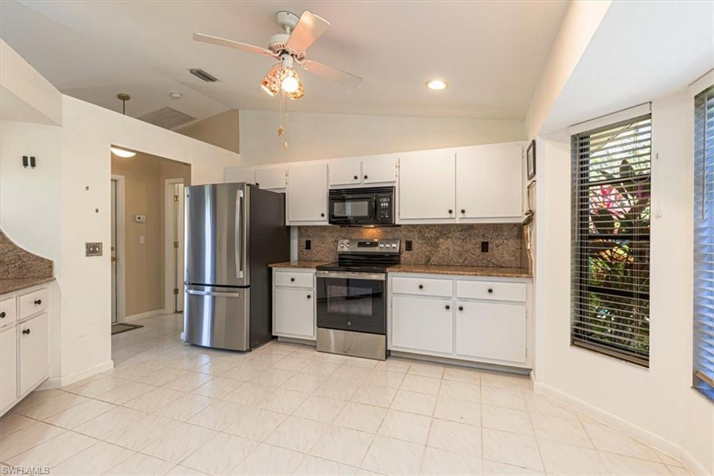 124 Versailles CIR