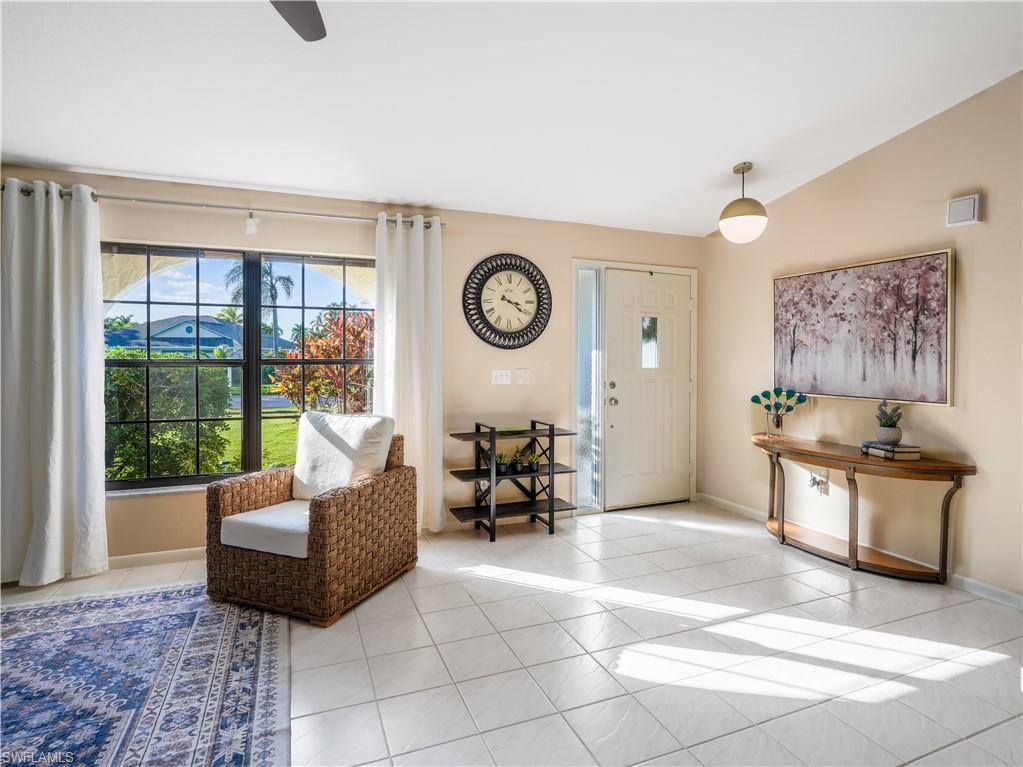 124 Versailles CIR
