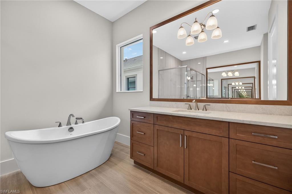9712 Moonflower LN