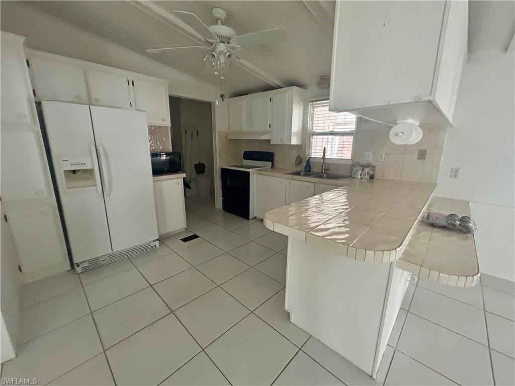 130 Grassy Key LN 37