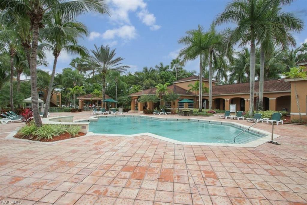 1150 Wildwood Lakes BLVD 8-207