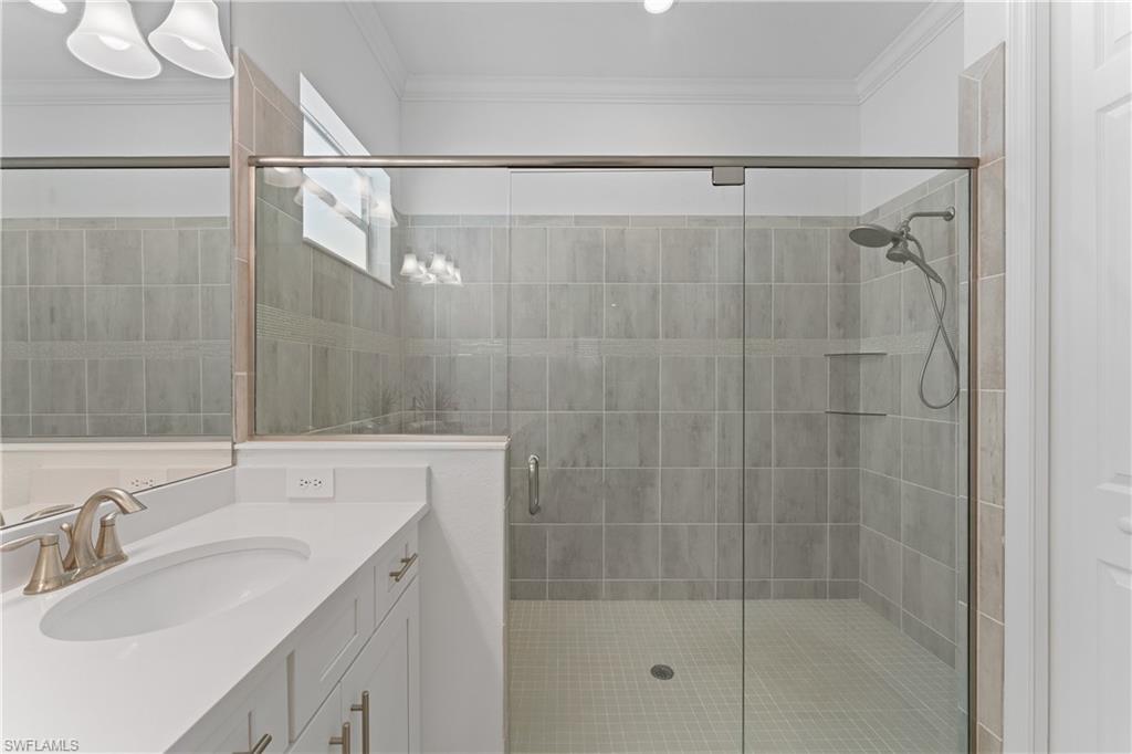 14805 Blue Bay CIR