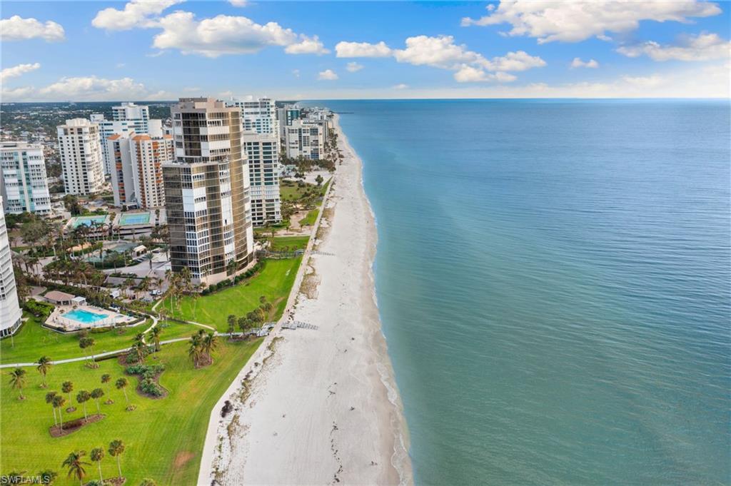 4401 Gulf Shore BLVD N 1206