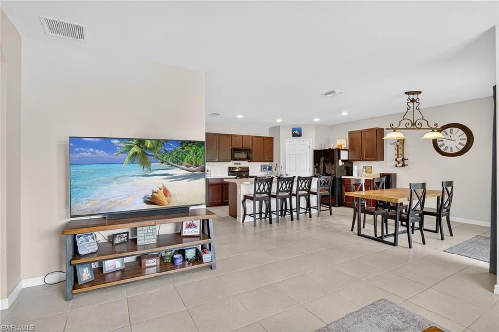 3425 Cancun CT