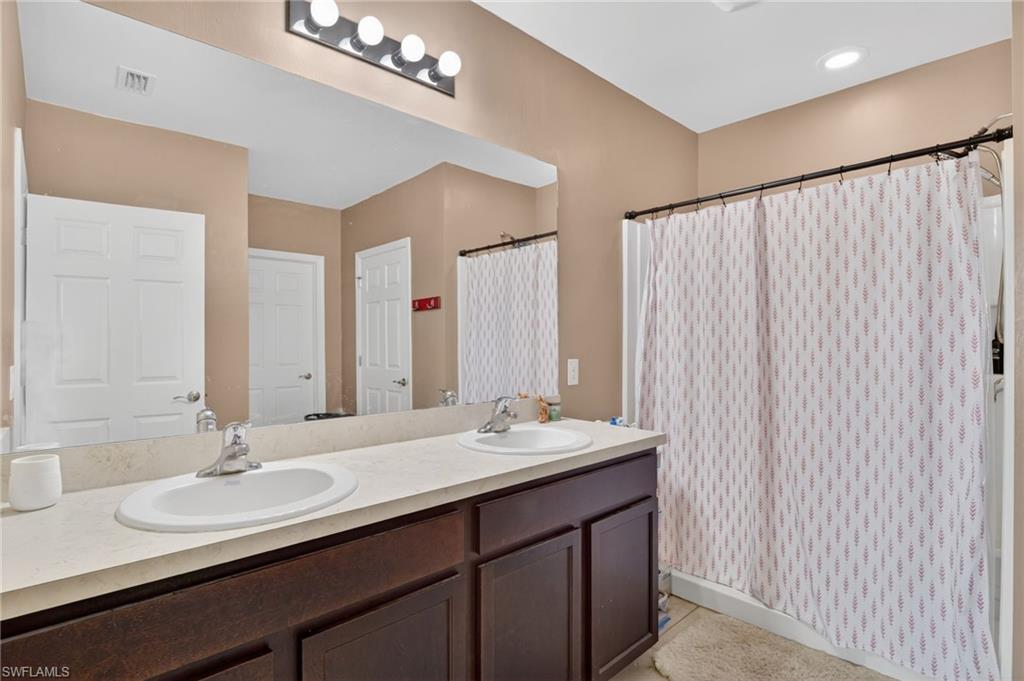 3425 Cancun CT