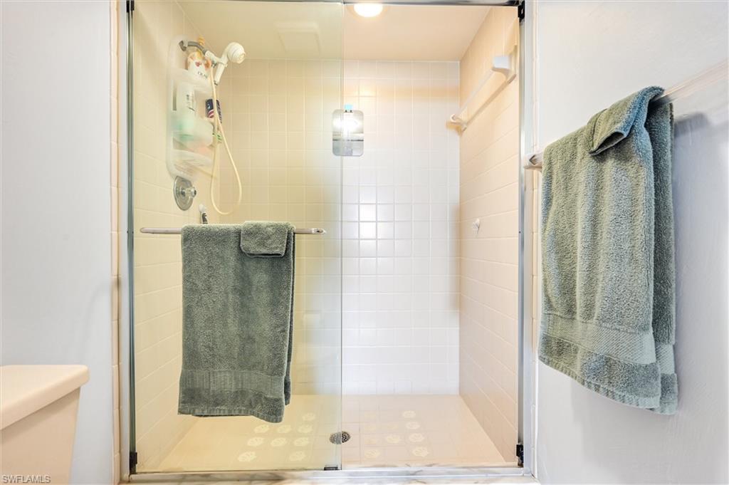 17 Bluebill AVE 803