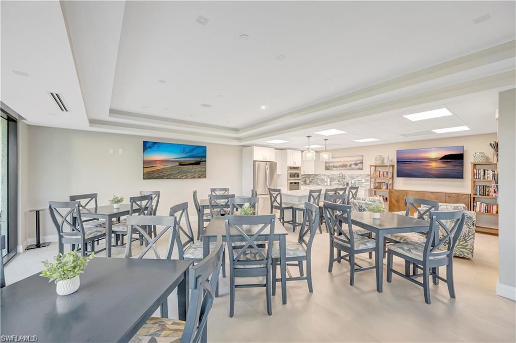 11 Bluebill AVE 1101