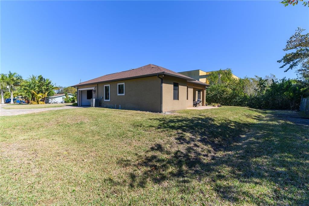 1386 Rosemary LN