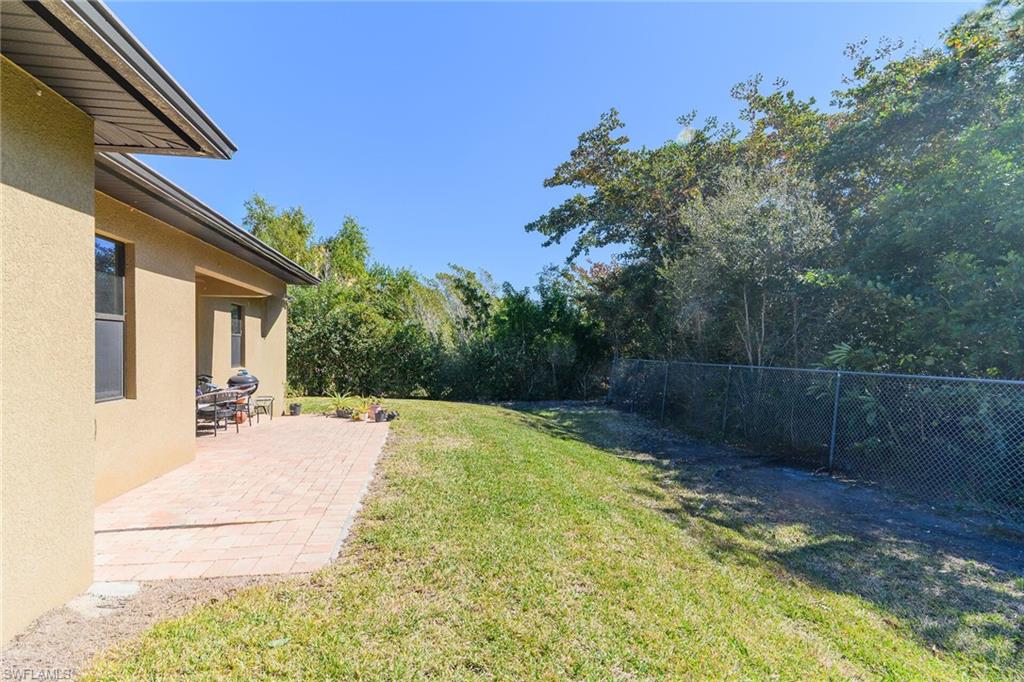 1386 Rosemary LN