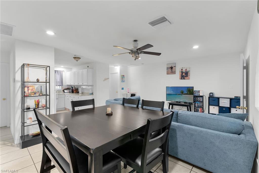 1400 Rosemary LN