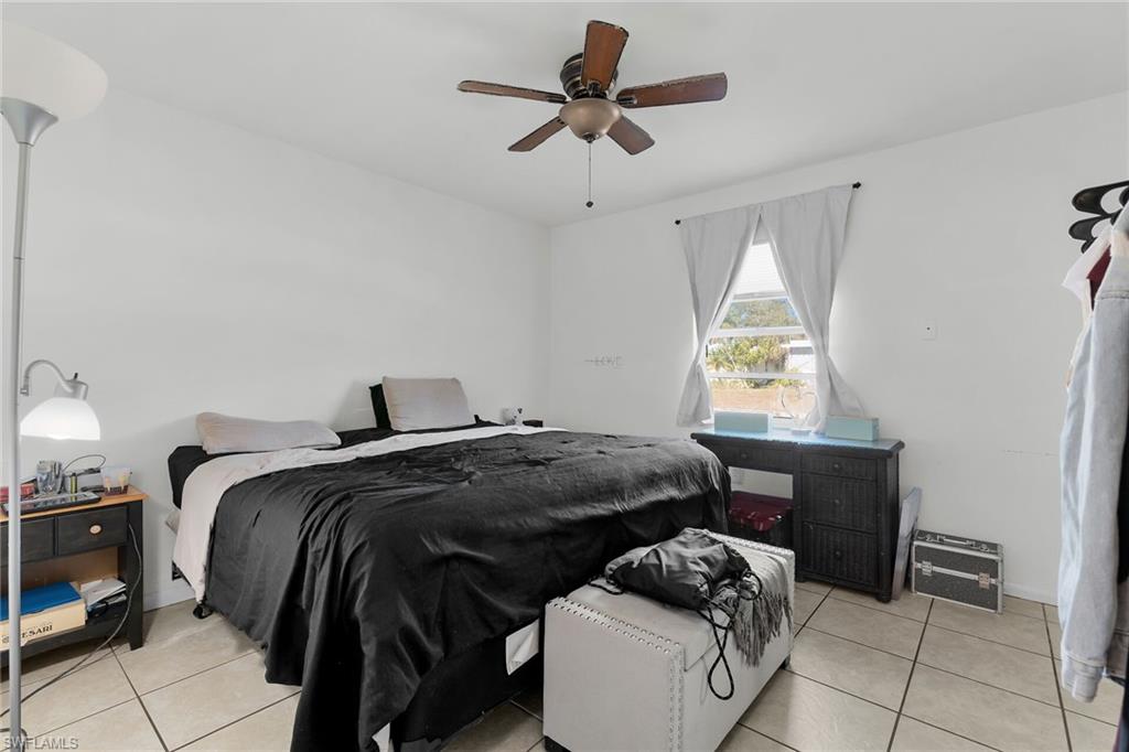 1400 Rosemary LN