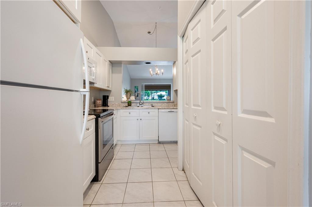 367 Dover PL 1002