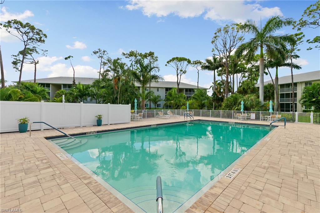 3072 Sandpiper Bay CIR M103