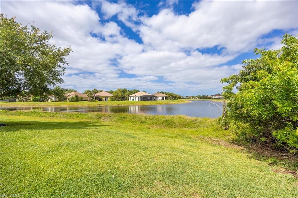 2446 Heydon CIR E