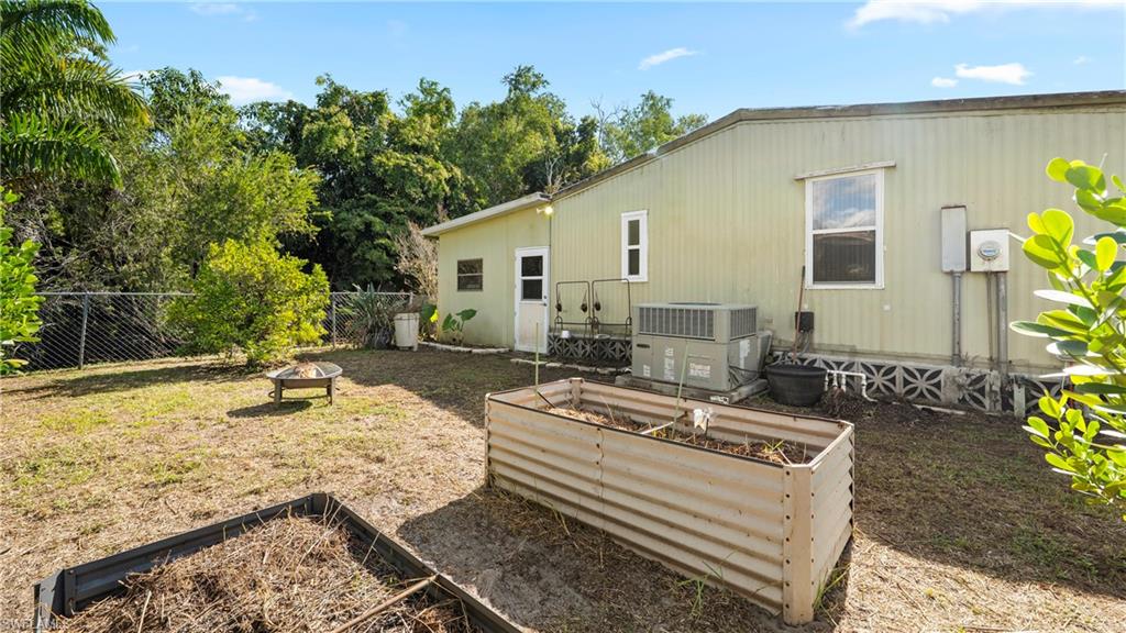 101 Sugar Loaf LN