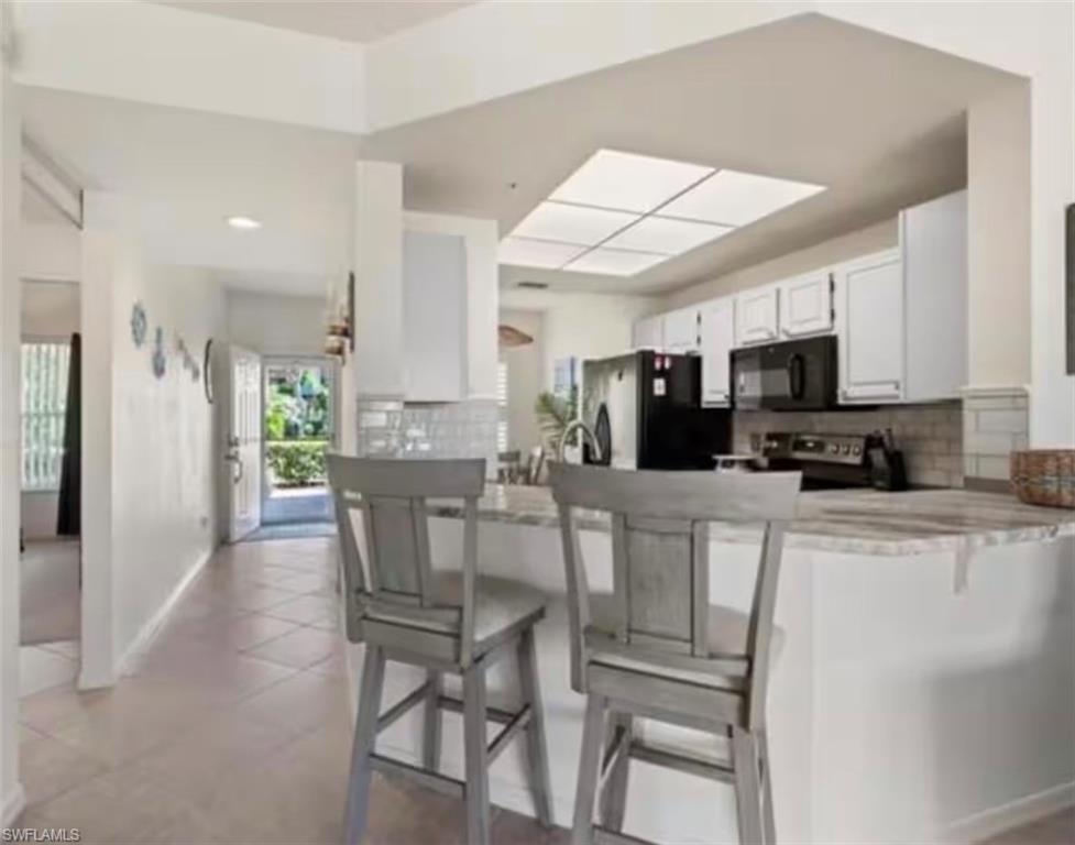 9855 Costa Mesa LN 403