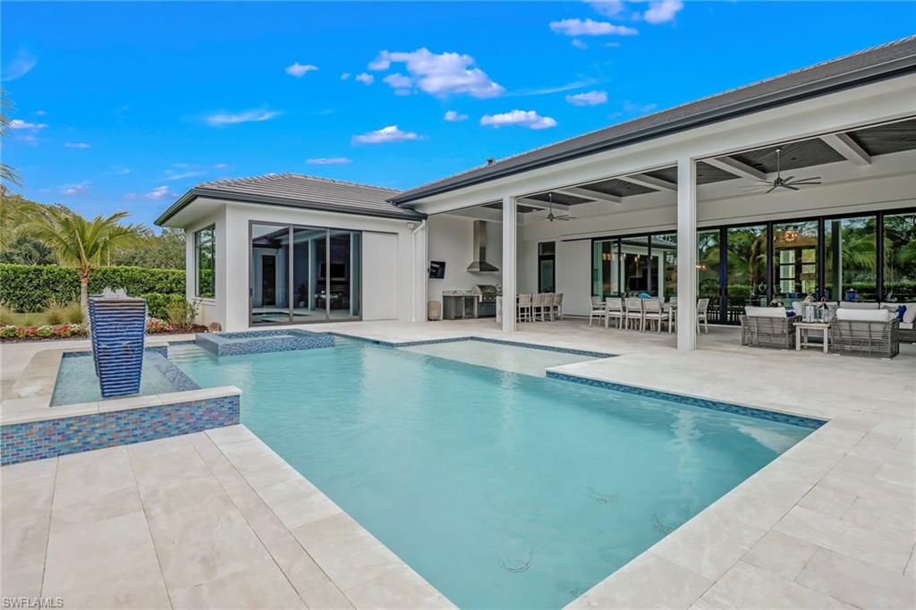 12 Banyan RD