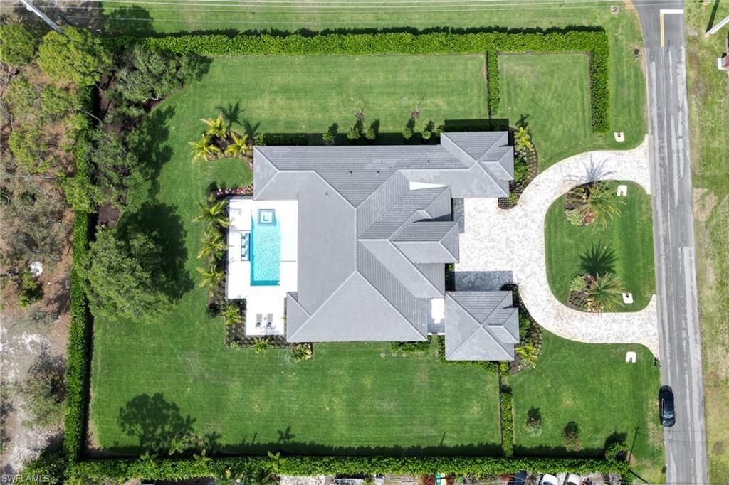 12 Banyan RD