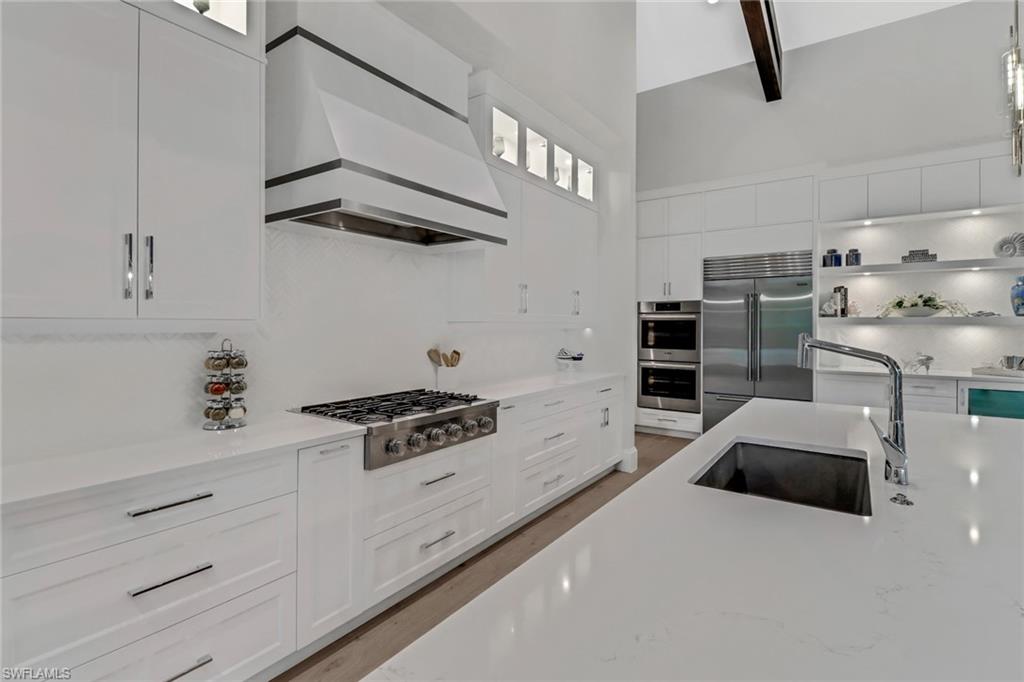 12 Banyan RD