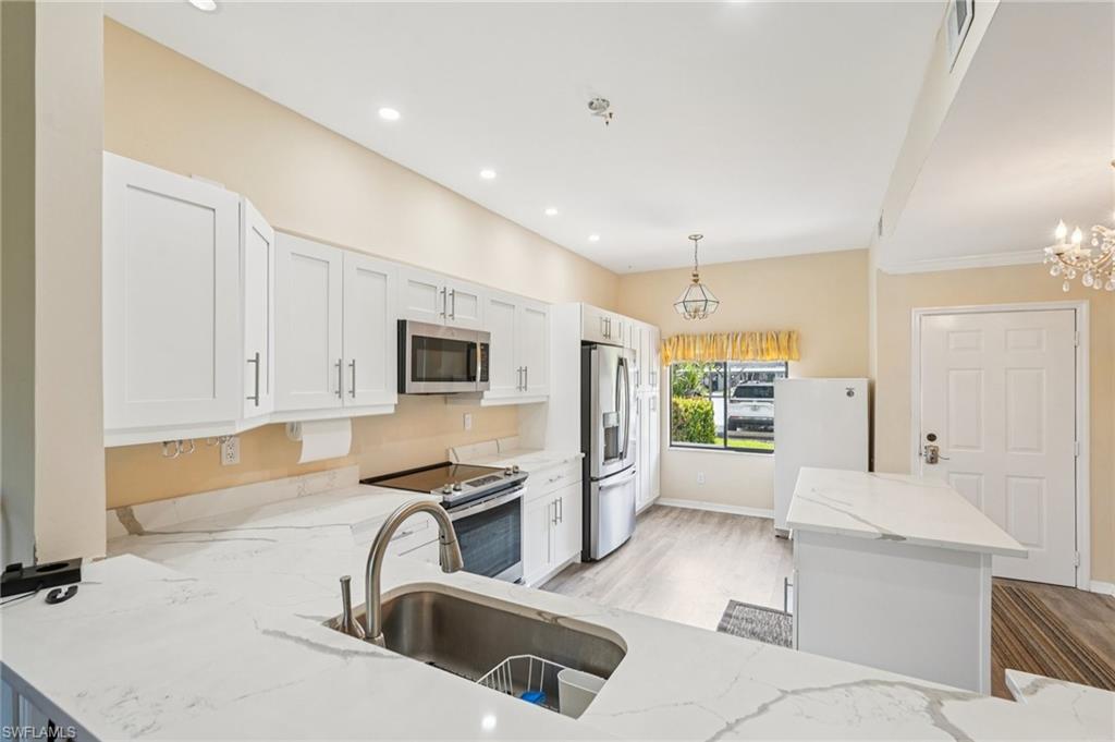 7340 Coventry CT 809